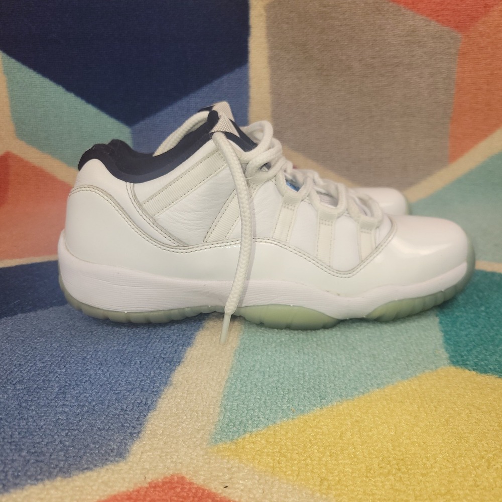 Jordan 11 Retro Low Legend Blue White University Blue‎ Size 7y
